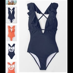 NWT Cupshe one-piece bathing suit in black